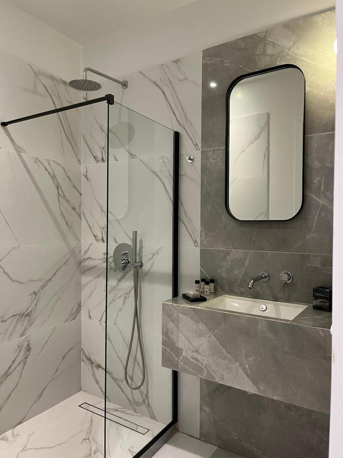 Downtown Suites By Athens Tower Bagian luar foto